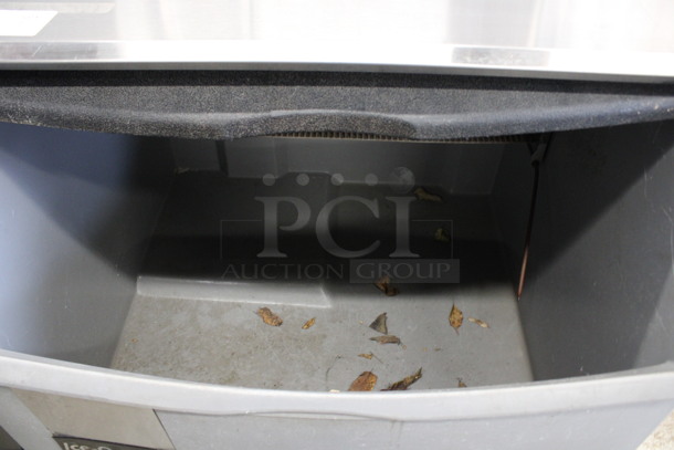 Ice O Matic Model ICEU300FA3 Stainless Steel Commercial Air Cooled Self Contained Undercounter Ice Machine on Commercial Casters. 115 Volts, 1 Phase. 30x29x40 - Image 5 of 7
