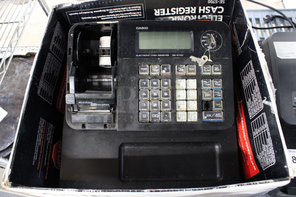 Casio Model SE-S700 Countertop Electronic Cash Register w/ Key. 13x13x6