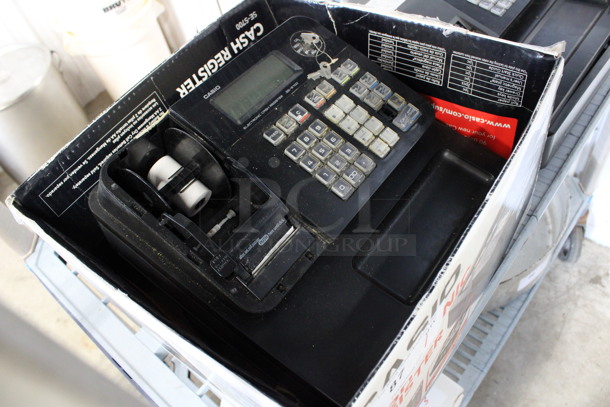 Casio Model SE-S700 Countertop Electronic Cash Register w/ Key. 13x13x6 - Image 2 of 4