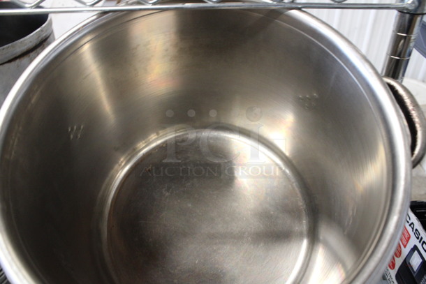 Stainless Steel Stock Pot. 15x13x11 - Image 3 of 3