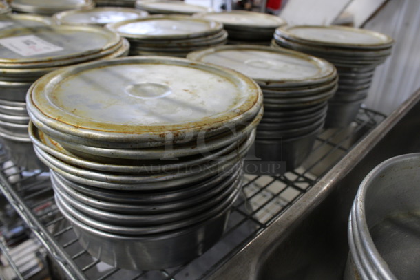 18 Metal Round Baking Pans w/ 18 Lids. 7.5x7.5x2.5. 18 Times Your Bid! - Image 2 of 4