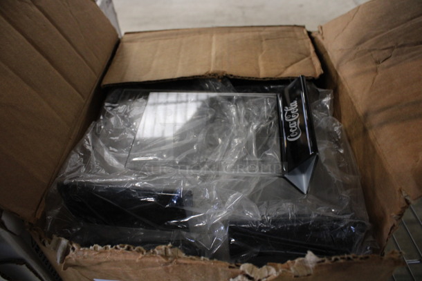 ALL ONE MONEY! Lot of 20 BRAND NEW IN BOX! Clear and Black Poly Countertop Paper / Menu Holders. 4x2x6.5 - Image 3 of 3