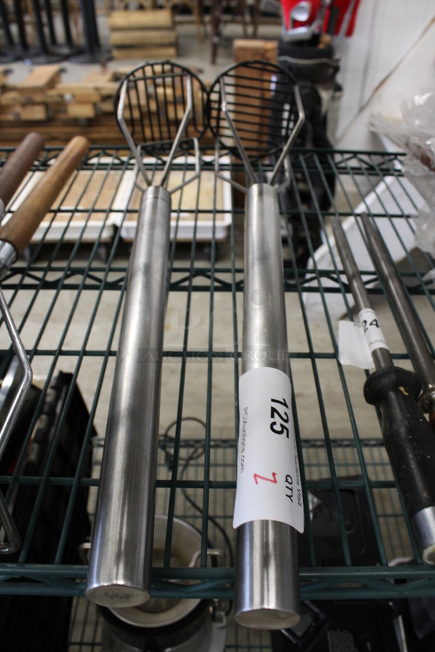 2 Metal Mashers. 5x5x24. 2 Times Your Bid! - Image 1 of 3