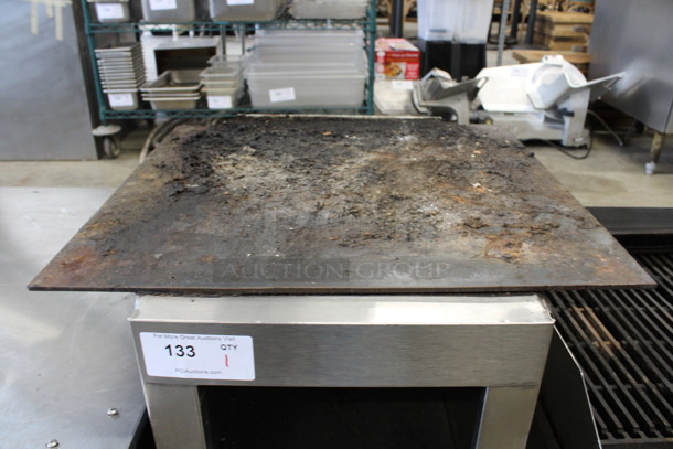 Stainless Steel Equipment Stand w/ Under Shelf on Commercial Casters. 24x24x22.5 - Image 3 of 5