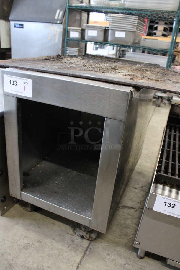 Stainless Steel Equipment Stand w/ Under Shelf on Commercial Casters. 24x24x22.5 - Image 4 of 5