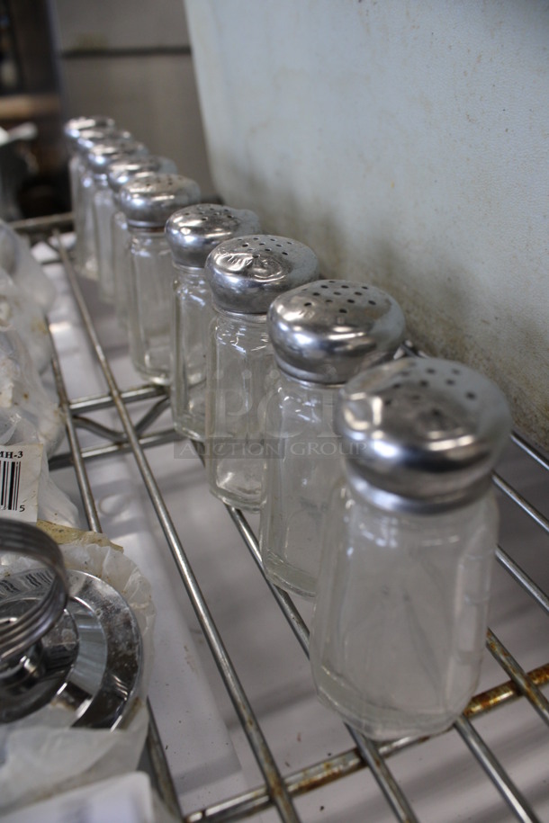 ALL ONE MONEY! Lot of 10 Salt and Pepper Shakers! 1.5x1.5x3 - Image 2 of 3