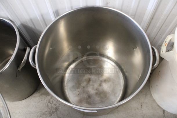 Stainless Steel Stock Pot w/ Lid. 20x17x18 - Image 3 of 3