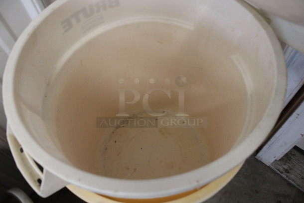 2 Rubbermaid Brute White Poly Trash Cans w/ 2 Lids. 18x16x17. 2 Times Your Bid! - Image 4 of 4