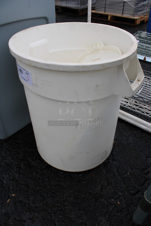 White Poly Trash Can w/ Lid. 21x20x22 - Image 3 of 3