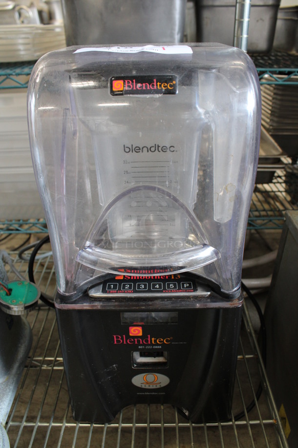 Blendtec Model ICB3/ABC3 Metal Commercial Countertop Blender w/ Cover and Pitcher. 120-240 Volts, 1 Phase. 9x9x18.5. Tested and Working!