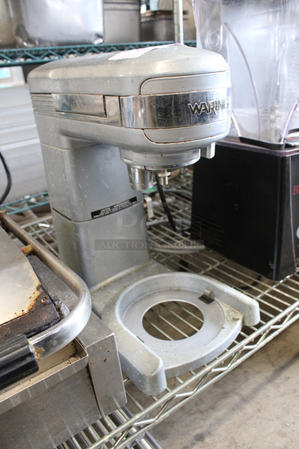 Waring Model WSM7Q Metal Countertop 7 Quart Planetary Mixer. 120 Volts, 1 Phase. 8x14x15. Tested and Working! - Image 3 of 6