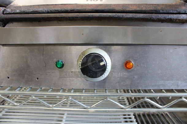 Stainless Steel Commercial Countertop Electric Panini Press. 115 Volts, 1 Phase. 17x15x7. Tested and Working! - Image 3 of 5