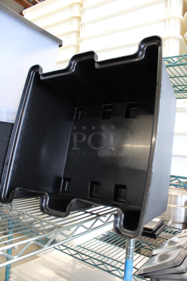 Carlisle Clear and Black Beverage Dispensing Unit w/ 1 Hoppers and Stand w/ Lid. 16x19x20 - Image 4 of 4