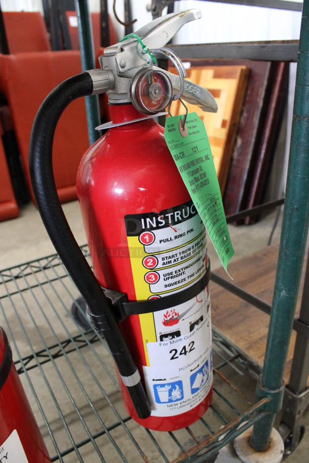 Dry Chemical Fire Extinguisher. 7x4.5x17 - Image 2 of 3