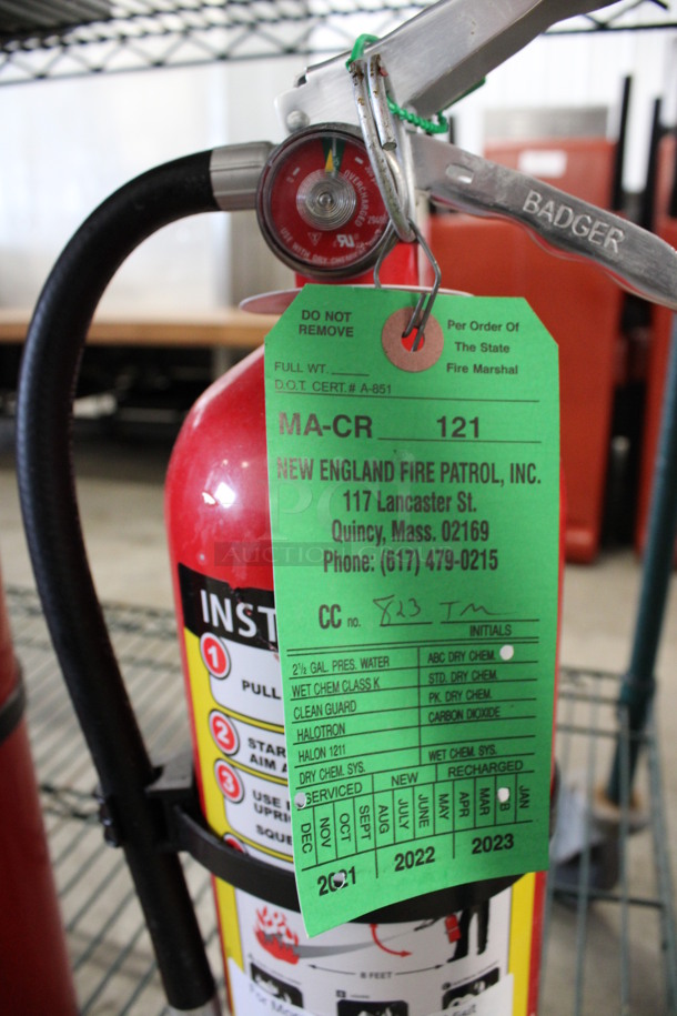 Dry Chemical Fire Extinguisher. 7x4.5x17 - Image 3 of 3