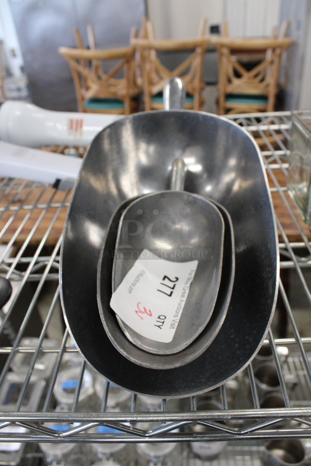 3 Various Metal Ice Scoops. Includes 6.5x15.5x4. 3 Times Your Bid! - Image 3 of 3