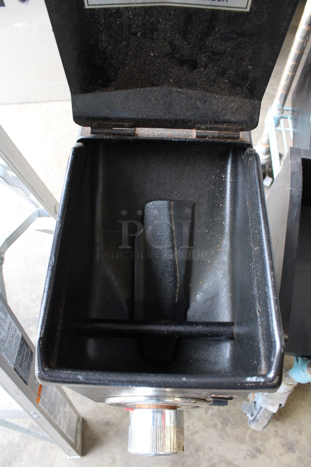 Bunn Model G3 HD BLACK Metal Commercial Countertop Espresso Bean Grinder. 120 Volts, 1 Phase. 7.5x16x25.5. Tested and Working! - Image 3 of 6
