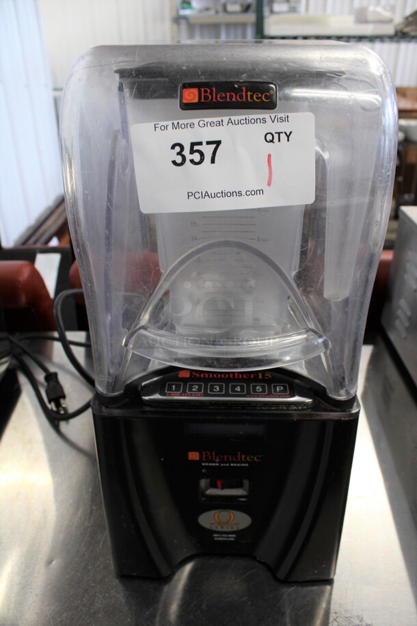 Blendtec Model ICB3/ABC3 Metal Commercial Countertop Blender w/ Cover and Pitcher. 120-240 Volts, 1 Phase. 9x9x18.5. Tested and Working! - Image 1 of 5