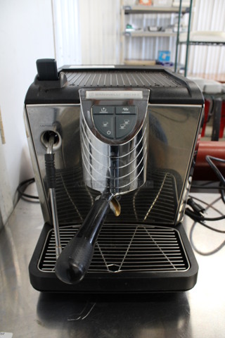 Nuova Simonelli Model Oscar 2 Stainless Steel Commercial Countertop Single Group Espresso Machine w/ Portafilter and Steam Wand. 208-220 Volts, 1 Phase. 12x14x16