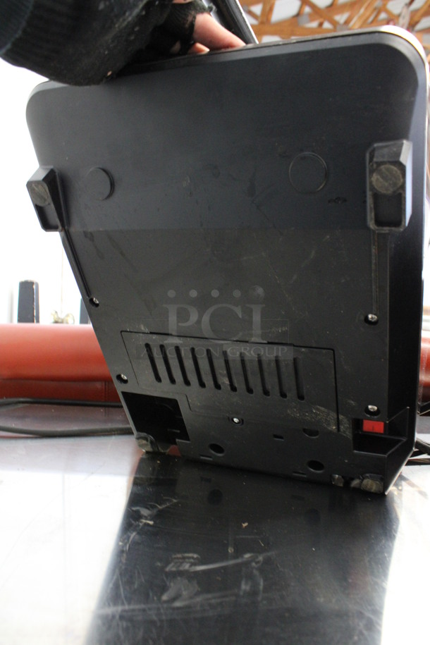 Nuova Simonelli Model Oscar 2 Stainless Steel Commercial Countertop Single Group Espresso Machine w/ Portafilter and Steam Wand. 208-220 Volts, 1 Phase. 12x14x16 - Image 7 of 7