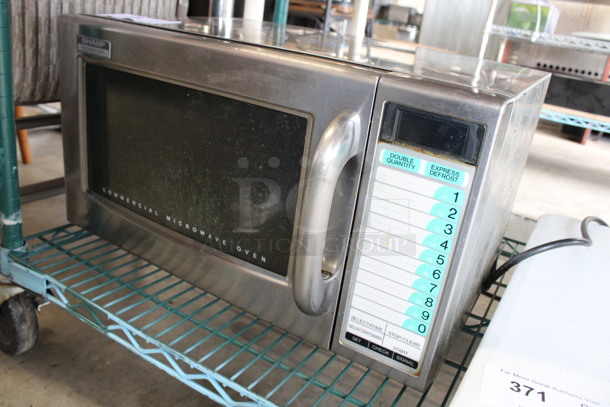 Sharp Stainless Steel Commercial Countertop Microwave Oven. 20.5x17x12 - Image 3 of 4