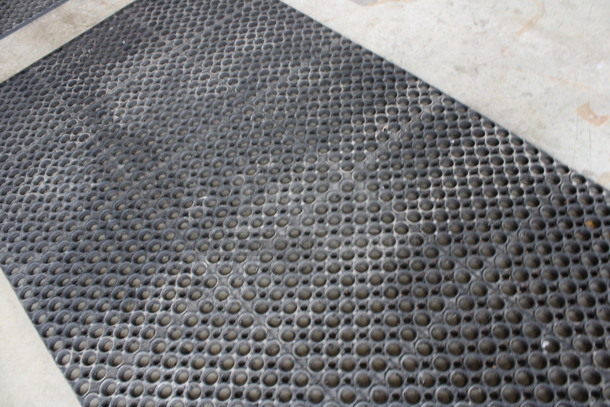 Black Anti Fatigue Floor Mat. 37x62 - Image 3 of 3