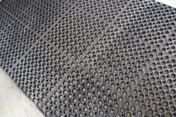 Black Anti Fatigue Floor Mat. 37x62 - Image 3 of 3