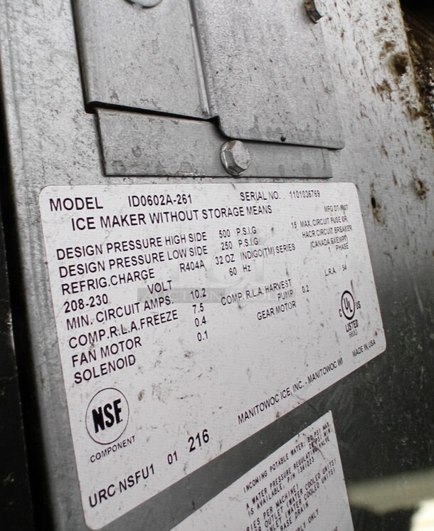 Manitowoc Model ID0602A-261 Stainless Steel Commercial Air Cooled Ice Machine Head on Manitowoc Model B570 Commercial Ice Bin. 208-230 Volts, 1 Phase. 30x33x72 - Image 6 of 6