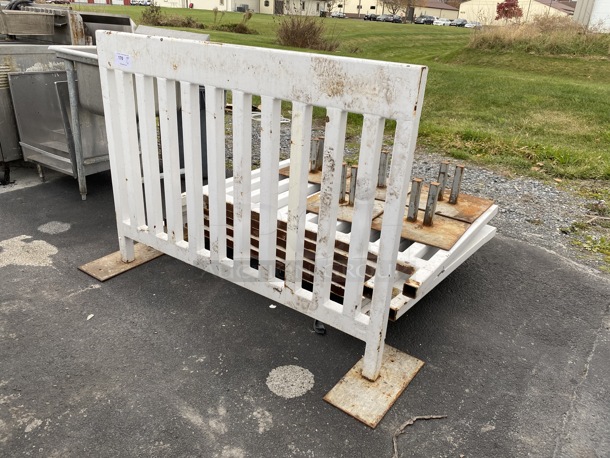 ALL ONE MONEY! Lot of 6 White Cast Iron Fence Pieces and 7 Metal Stands. 57x2x43, 16x16x8, 8x16x8 - Image 7 of 8