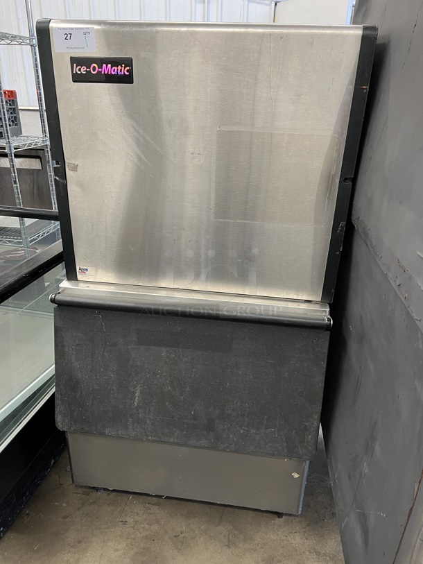 Ice O Matic Model ICE1006HA5 Stainless Steel Commercial Air Cooled Ice Machine Head on Hoshizaki Model B-250PF Stainless Steel Ice Bin. 208-230 Volts, 1 Phase. 30x34x59 - Image 4 of 8