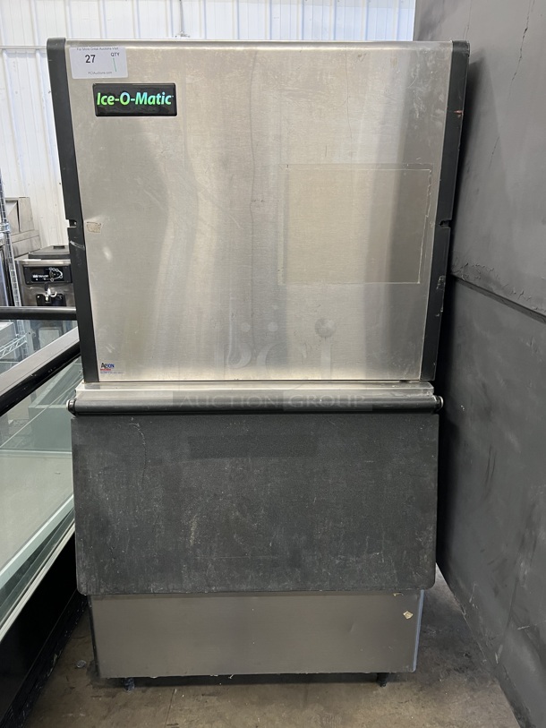 Ice O Matic Model ICE1006HA5 Stainless Steel Commercial Air Cooled Ice Machine Head on Hoshizaki Model B-250PF Stainless Steel Ice Bin. 208-230 Volts, 1 Phase. 30x34x59 - Image 8 of 8