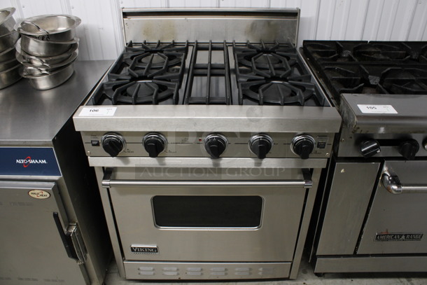 Viking Stainless Steel Commercial Natural Gas Powered 4 Burner Range w/ Convection Oven. 30x27x42