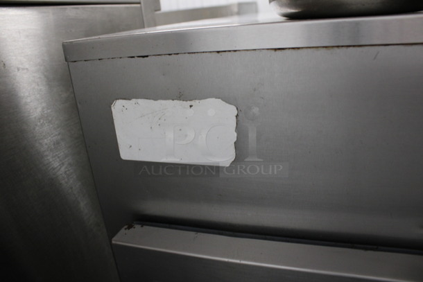 Alto Shaam Halo Heat Stainless Steel Commercial Pass Through Heated Holding Cabinet on Commercial Casters. 115 Volts, 1 Phase. 25.5x30x34. Tested and Working! - Image 5 of 6