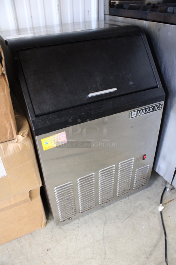 Maxx Ice Model MIM130 Stainless Steel Commercial Self Contained Ice Machine. 115 Volts, 1 Phase. 22x21x33 - Image 4 of 7