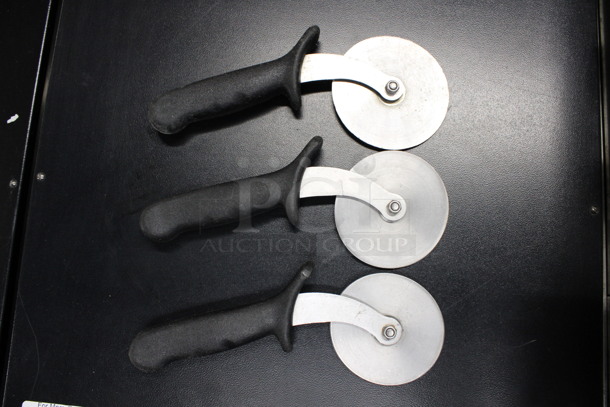 3 Sharpened Stainless Steel Pizza Cutters. 9.5x1x4. 3 Times Your Bid! - Image 4 of 4