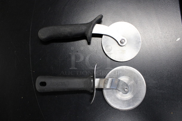 2 Sharpened Stainless Steel Pizza Cutters. 9.5x1x4. 2 Times Your Bid!