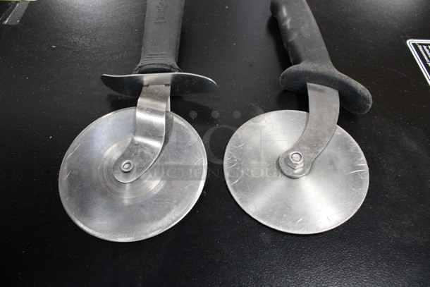2 Sharpened Stainless Steel Pizza Cutters. 9.5x1x4. 2 Times Your Bid! - Image 3 of 4
