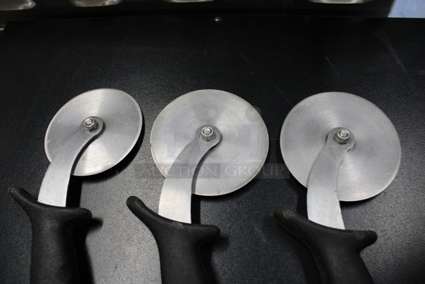 3 Sharpened Stainless Steel Pizza Cutters. 9.5x1x4. 3 Times Your Bid! - Image 2 of 3