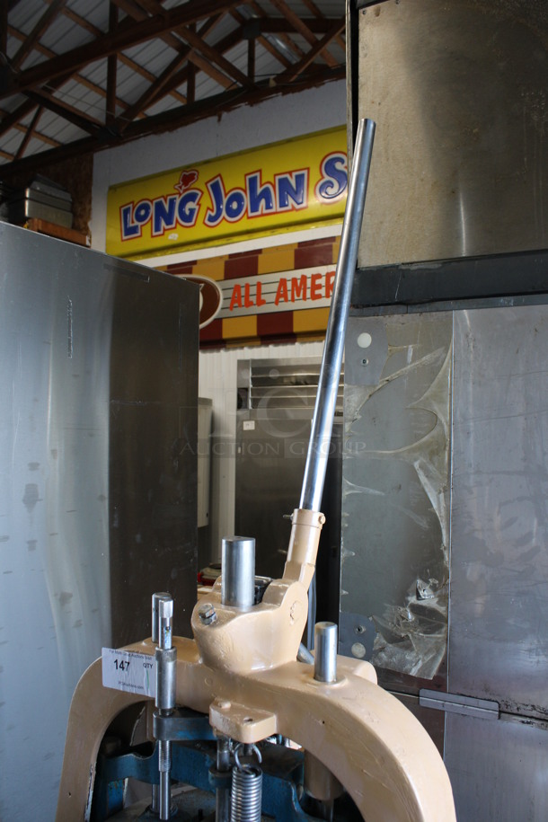 Empire Metal Commercial Floor Style Semi Automatic Dough Divider Rounder w/ Tray. Divides Into 36 Sections. 27x26x79 - Image 3 of 6