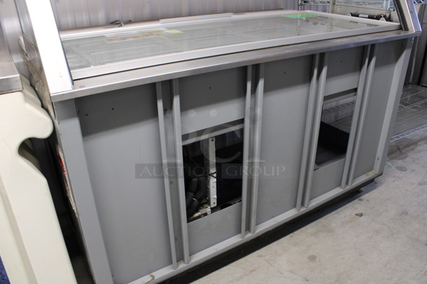 Duke Model SWD600-60FL M Stainless Steel Commercial Sandwich Make Line Prep Line w/ Lowering Sneeze Guard and Various Poly Drop In Bins and Lids. 120 Volts, 1 Phase. 60x34x57 - Image 6 of 6