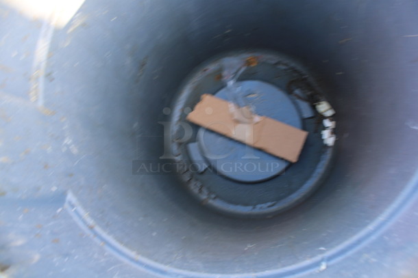 Rubbermaid Brute Gray Poly Trash Can. 26x22x27 - Image 4 of 4