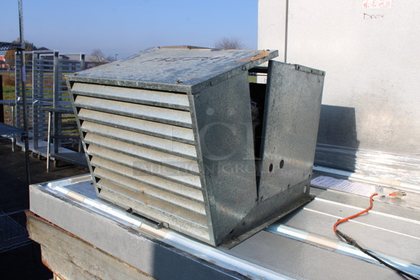 6'x6'x7' Walk In Freezer Box w/ Floor, Cancoil Model ALP06301CER Condenser and Compressor. Picture of the Unit Before Removal Is Included In the Listing. 115 Volts, 1 Phase. 6'x6'x7' - Image 9 of 12