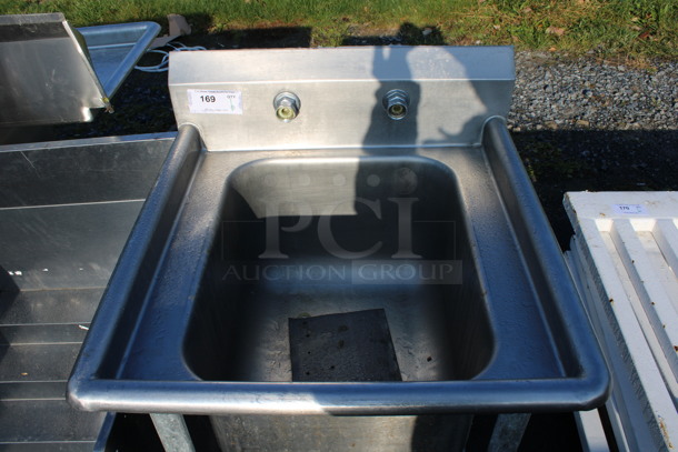 Stainless Steel Commercial Single Bay Sink. 25x26x42 - Image 4 of 6