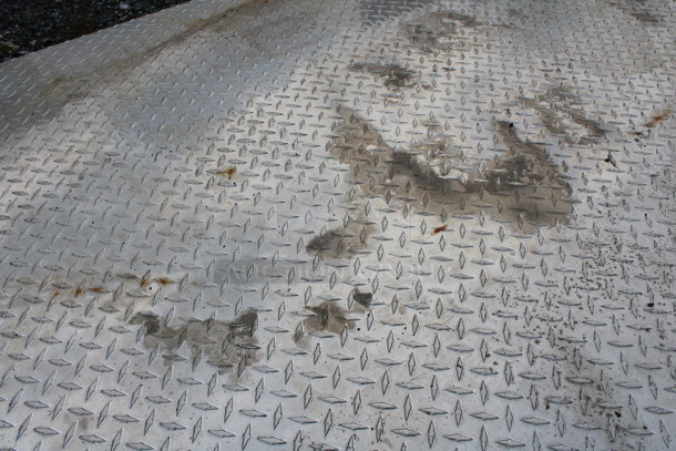 Diamond Plated Metal Sheet. 48x96 - Image 3 of 4