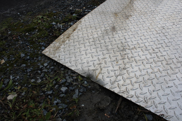 Diamond Plated Metal Sheet. 48x96 - Image 4 of 4