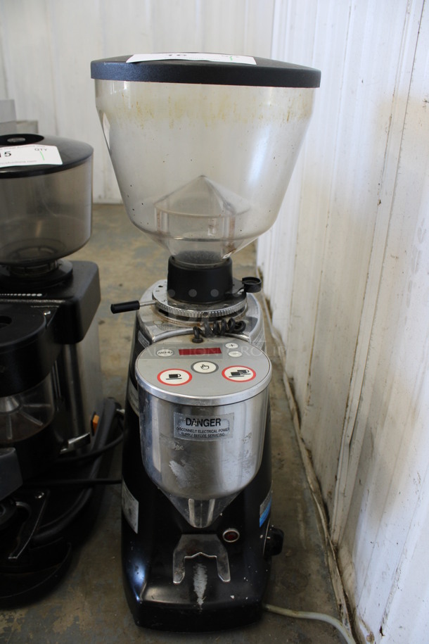 Mazzer Luigi Model Kony Electronic Metal Commercial Countertop Espresso Bean Grinder. 120 Volts, 1 Phase. 9x12x26. Tested and Working! - Image 2 of 6