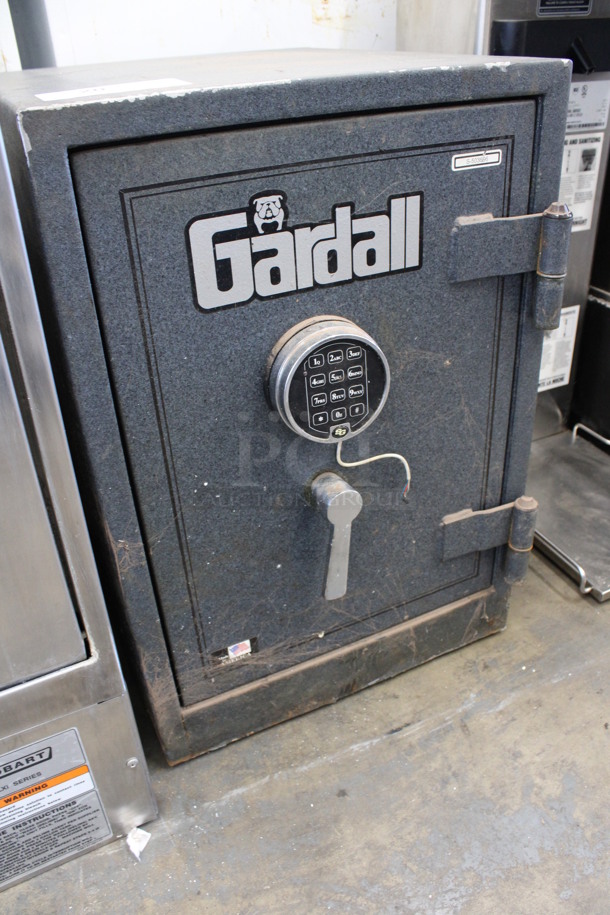 Gardall Gray Metal Single Compartment Safe. Does Not Come w/ Combination. 17.5x20.5x26 - Image 3 of 4