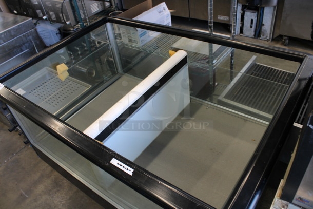 Model COI33US Metal Commercial Floor Style Open Cooler. 115 Volts, 1 Phase. 55x38x36. Cannot Test - Unit Was Previously Hardwired - Image 2 of 5