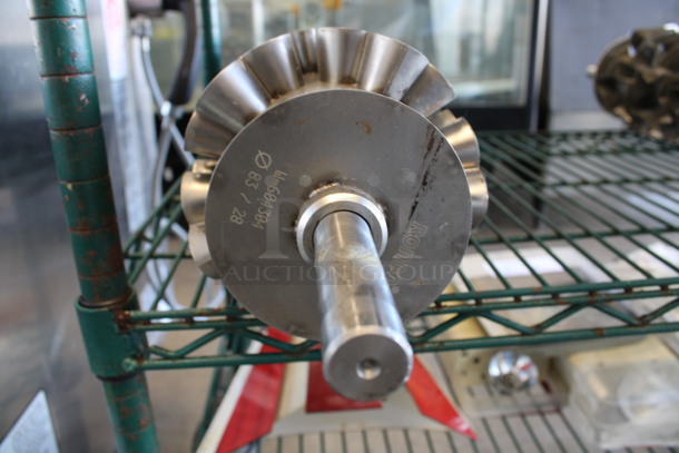 Rondo Stainless Steel Flower Shaped Donut Dough Rolling Pin. Goes GREAT w/ Item #5! 32x6x6 - Image 5 of 5