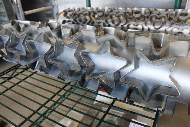 Rondo Stainless Steel Star Shaped Donut Dough Rolling Pin. Goes GREAT w/ Item #5! 32x6x6 - Image 2 of 5
